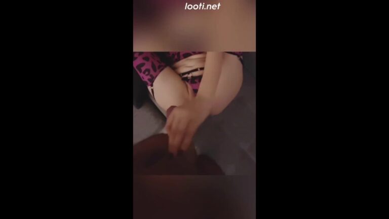 فیلم سکس ایرانی دوس دخترشو اورده مکان میکنه از کص.mp4