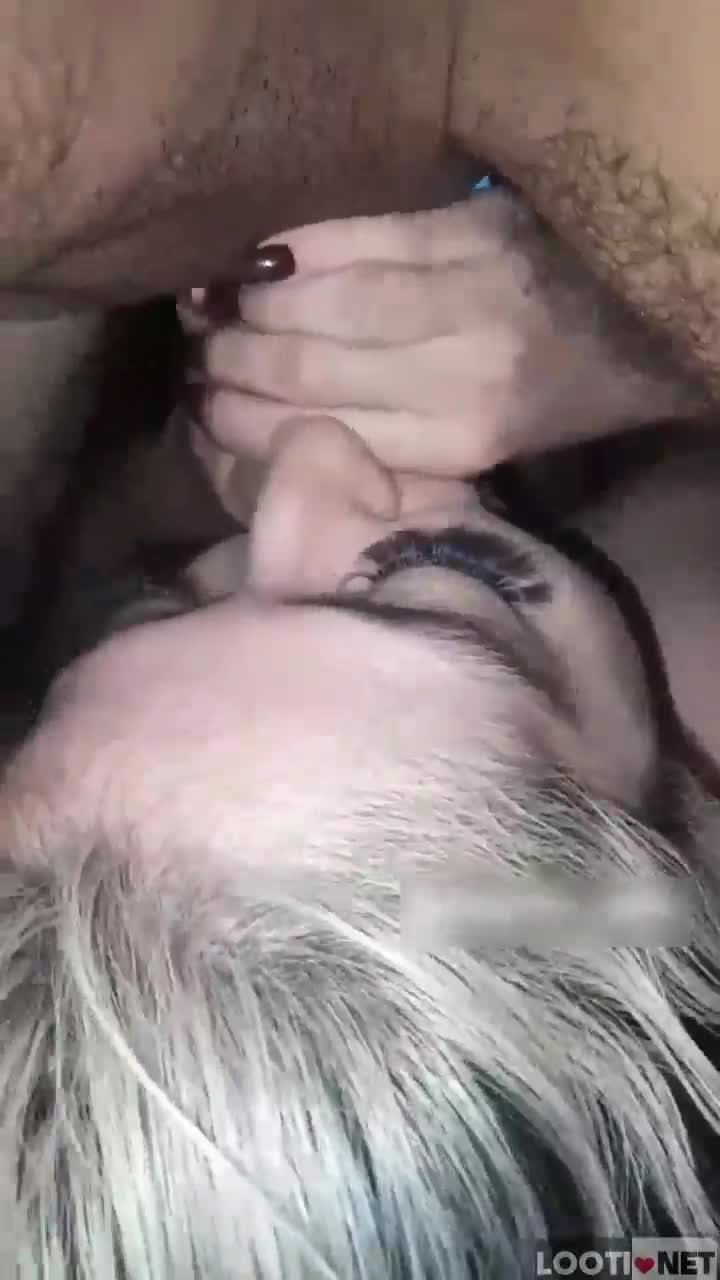 کیر دوس پسرشو کرده تو دهنش ول نمیکنه چه ساکی میزنه با چهره.mp4 - تماشای آنلاین در بکن تو