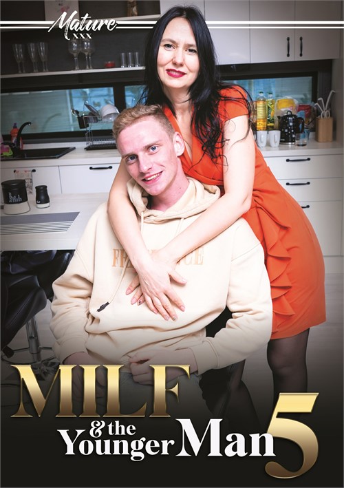 Huge Tits Redhead MILF Gets Oiled Up For Massage – Happy Endings E02 – MILF Stella